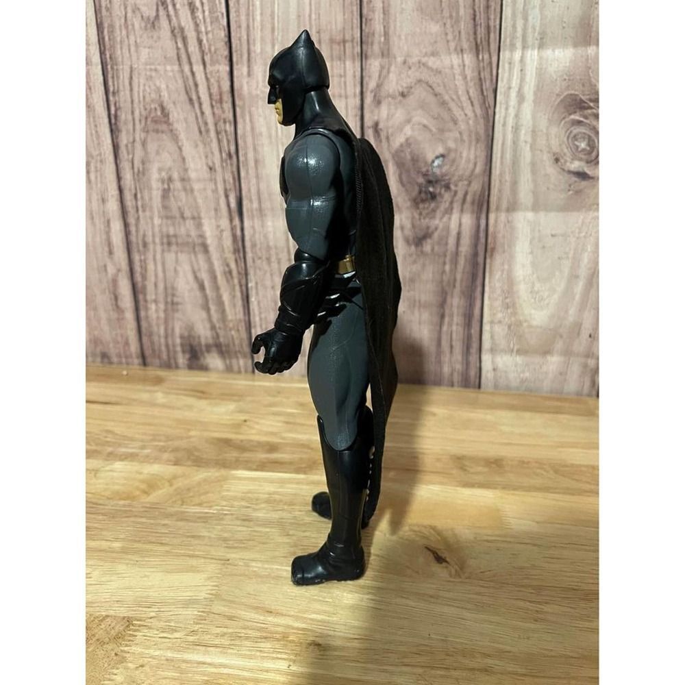 Batman Vs Superman Action Figure - Picture 2 of 9